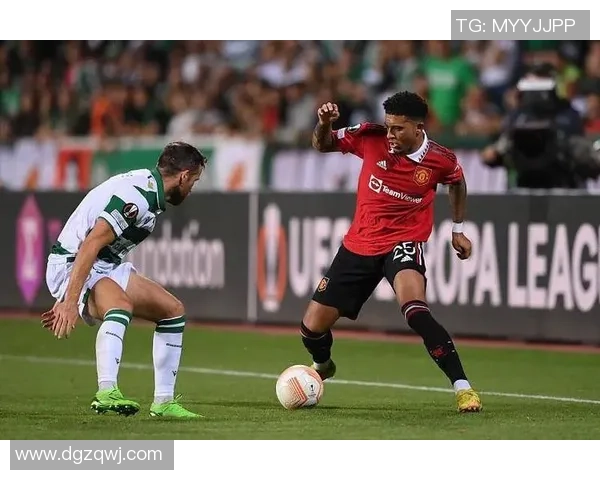 中超精彩对决曼联大胜里昂乌龙球引发全场热潮