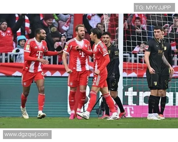 德甲惊天逆转AC米兰6比2战胜拜仁成历史冷门引发全场狂欢 德甲惊天逆转AC米兰6比2战胜拜仁成历史冷门引发全场狂欢