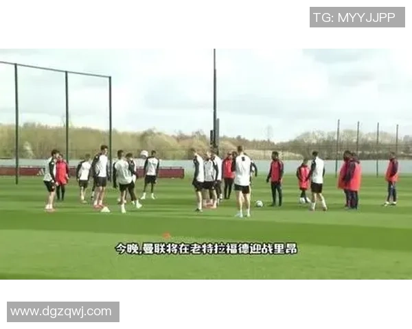 国王杯曼联逆转里昂全场沸腾战术解析与精彩瞬间回顾 国王杯曼联逆转里昂全场沸腾战术解析与精彩瞬间回顾
